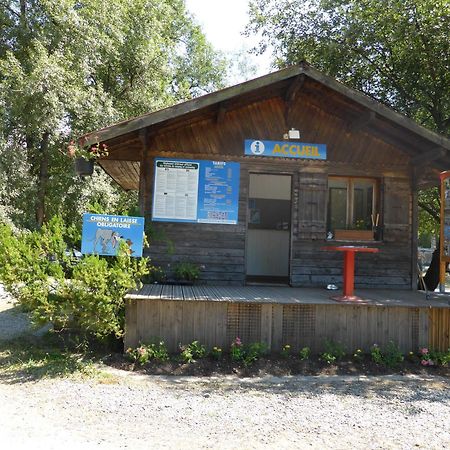 Camping L'Ecureuil - Mont-Blanc Village Domancy Exterior foto